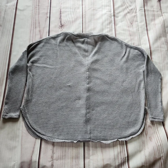 Urban Outfitters Out From Under Jojo Oversized Waffle Knit Gray Thermal Size XS - Picture 5 of 11